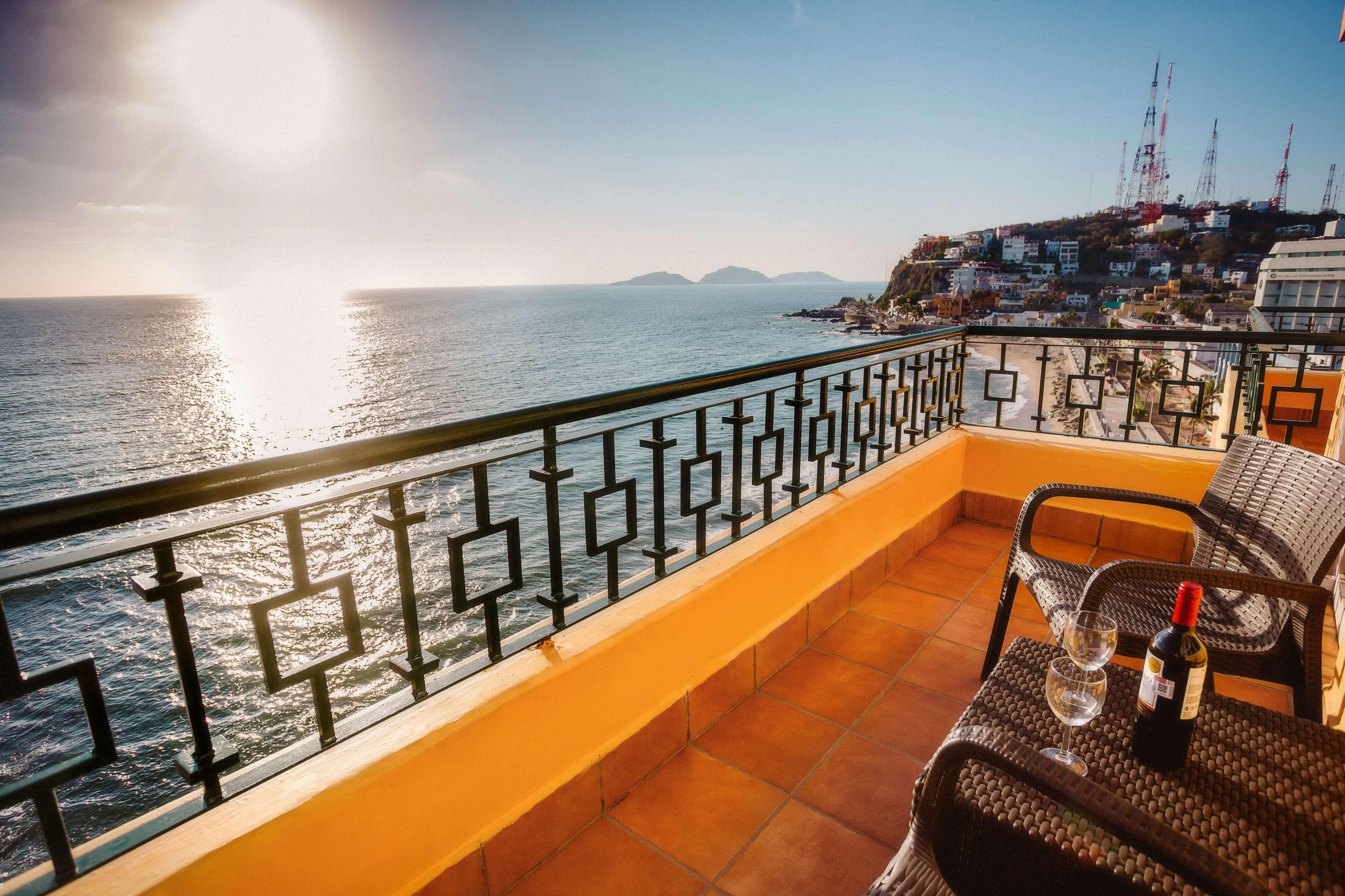Best Western Posada Freeman Mazatlán Exterior foto