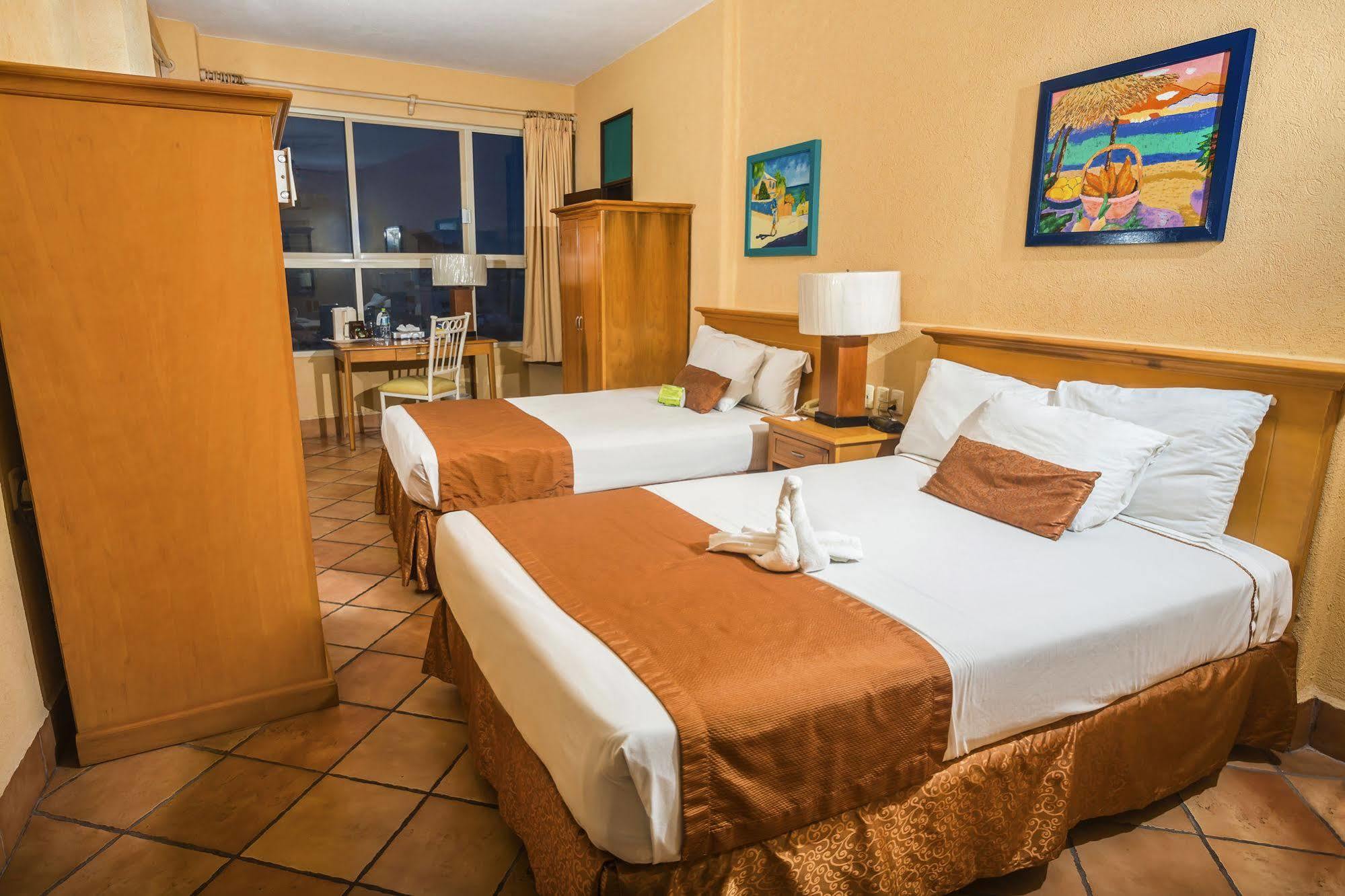 Best Western Posada Freeman Mazatlán Exterior foto